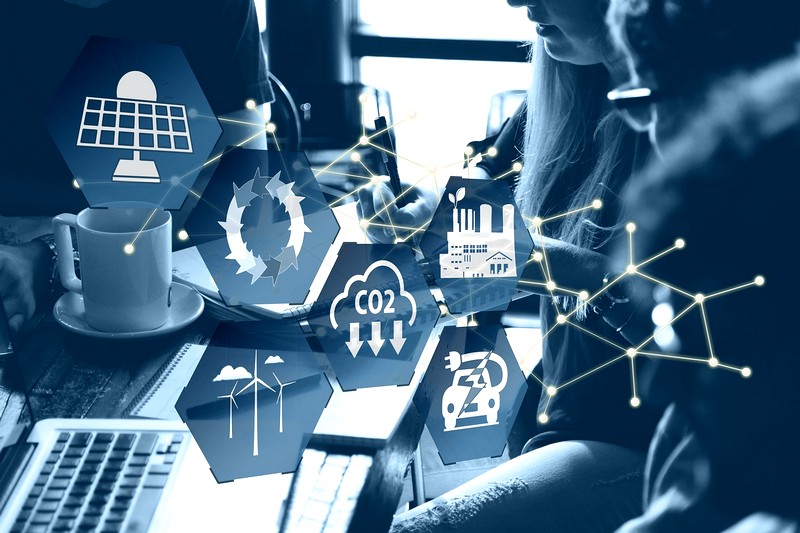 Чем отличаются смарт-контракты от обычных контрактов?