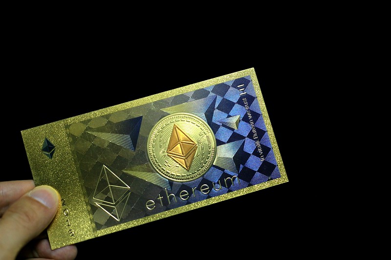 Как продавать свои произведения через NFT?