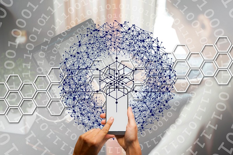 Чем отличаются смарт-контракты от обычных контрактов?